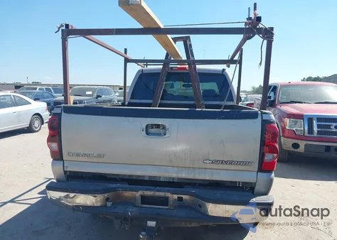 2005 Chevrolet Silverado 2500Hd Ls из США, поврежденный, VIN 1GCHK23U35F837207